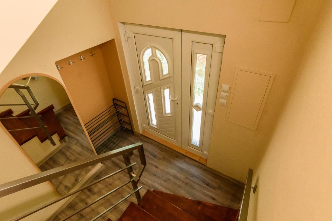 Apartmán Elegant 2 Bešeňová Esterno foto